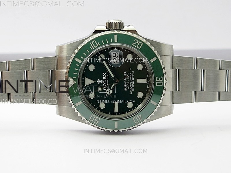 submariner-40mm-116610-lv-green-ceramic-904l-steel-arf-1-1-best-edition-green-dial-on-904l-ss-bracelet-vr3135 (2).jpg