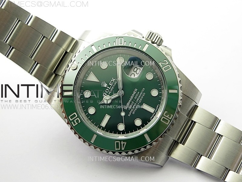 submariner-40mm-116610-lv-green-ceramic-904l-steel-arf-1-1-best-edition-green-dial-on-904l-ss-bracelet-vr3135 (1).jpg