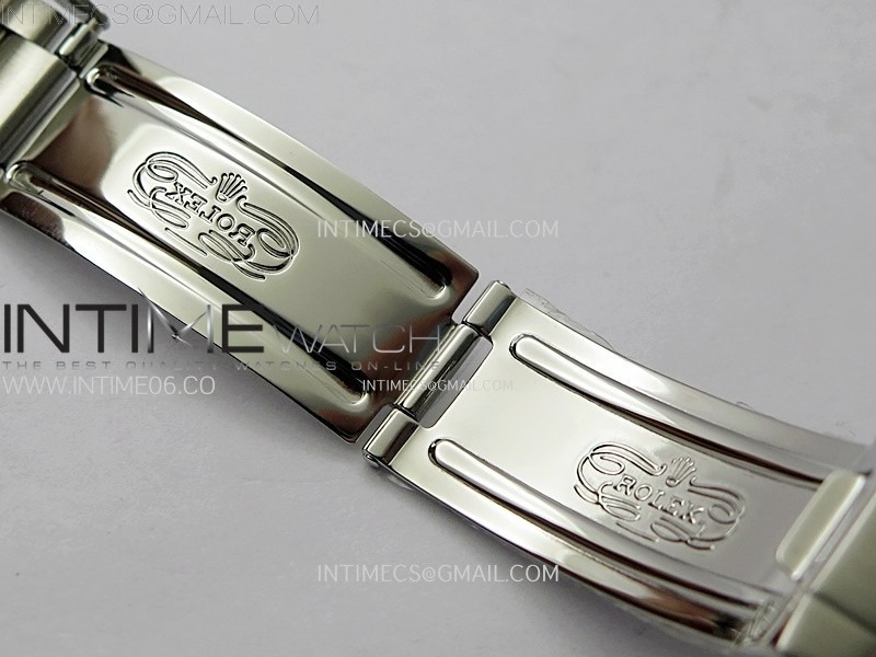submariner-16610-ln-904l-steel-arf-1-1-best-edition-on-ss-bracelet-sh3135-v2 (8).jpg
