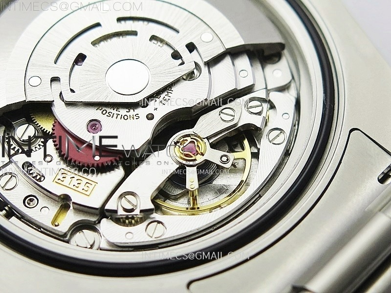 submariner-diw-sandblasted-white-ceramic-bezel-vsf-1-1-best-edition-pink-dial-on-ss-bracelet-vs3135 (8).jpg