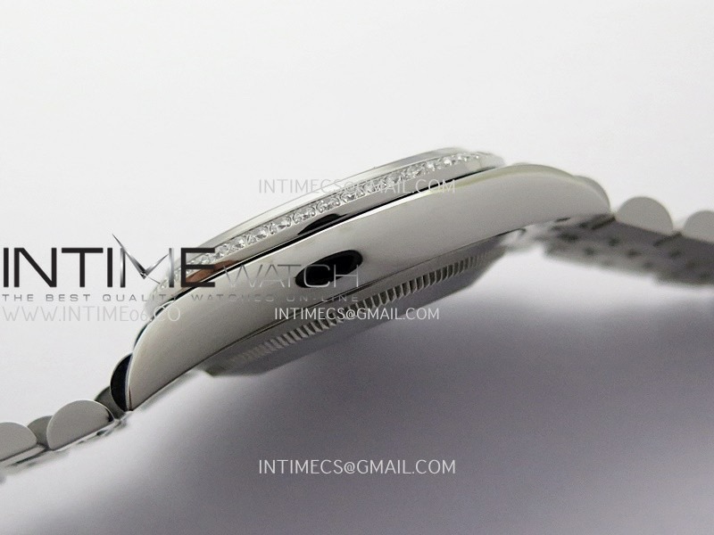 datejust-126284-diamond-bezel-904l-ss-vsf-11-best-edition-blue-fluted-dial-diamond-marker-on-jubilee-bracelet-vs3235 (4).jpg