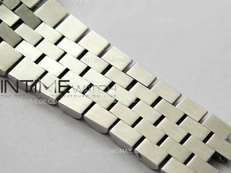 datejust-41mm-126334-904-ss-arf-1-1-best-edition-silver-dial-sticks-markers-on-jubilee-bracelet-sh3235 (6).jpg