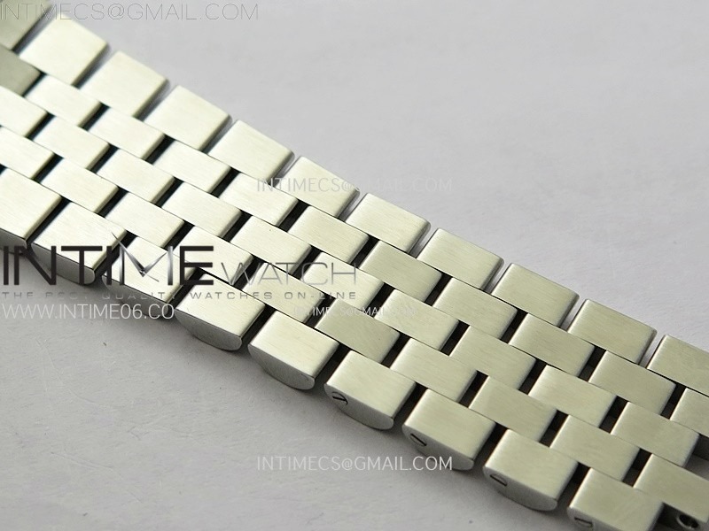datejust-36-ss-126234-vsf-11-best-edition-904l-steel-green-leaves-dial-diamonds-markers-on-jubilee-bracelet-vs3235 (5).jpg