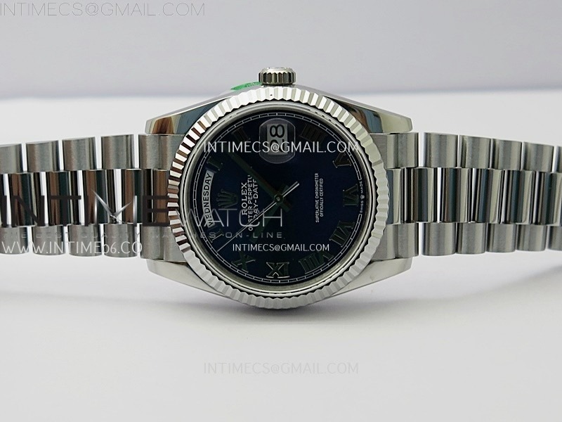 day-date-128239-gain-weight-ss-qf-1-1-best-edition-blue-dial-roman-markers-on-ss-president-bracelet (2).jpg