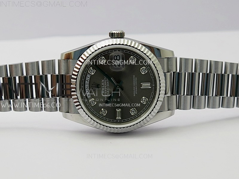 day-date-128239-gain-weight-ss-qf-1-1-best-edition-gray-dial-diamond-markers-on-ss-president-bracelet (2).jpg