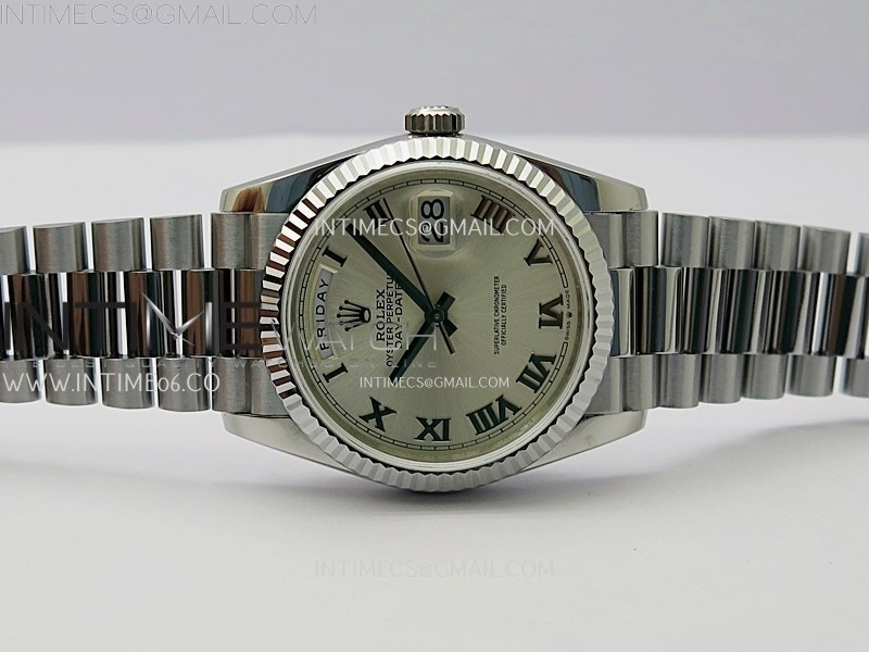 day-date-128239-gain-weight-ss-qf-1-1-best-edition-silver-dial-roman-markers-on-ss-president-bracelet (2).jpg