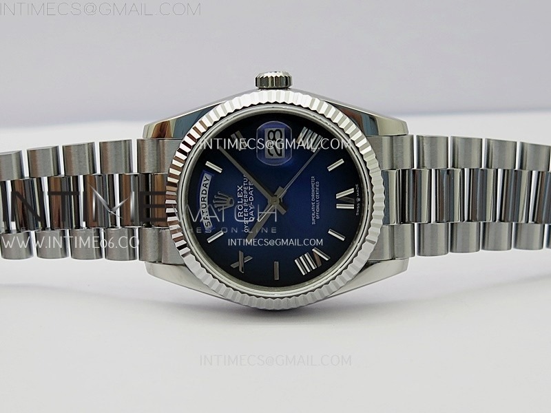 day-date-128239-gain-weight-ss-qf-1-1-best-edition-blue-dial-roman-markers-on-ss-president-bracelet (2).jpg