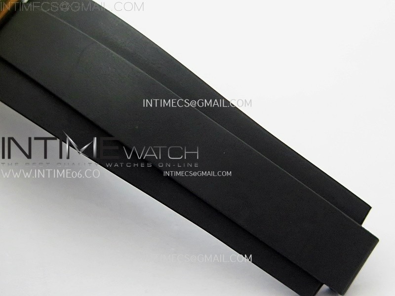 daytona-126518-904l-yg-qf-best-edition-gold-dial-gold-subdial-on-oysterflex-strap-sa4131 (5).jpg