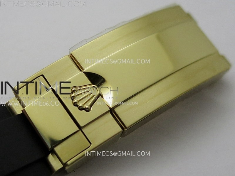 daytona-126518-904l-yg-qf-best-edition-gold-dial-gold-subdial-on-oysterflex-strap-sa4131 (7).jpg