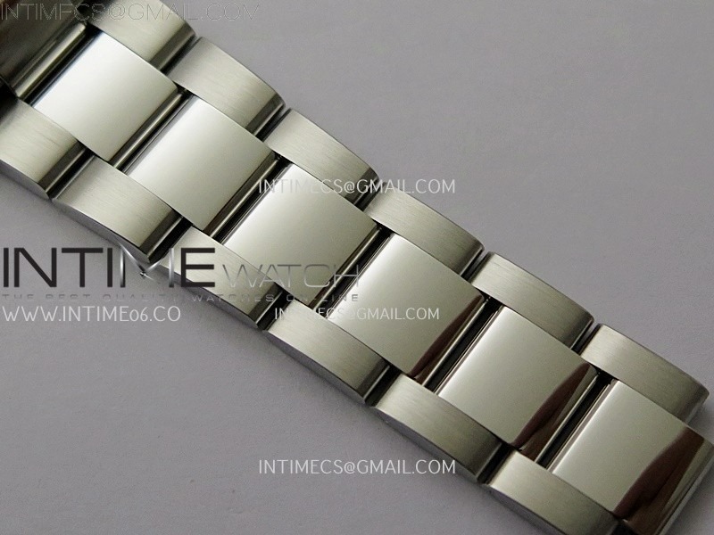 daytona-126506-904l-ss-vsf-1-1-best-edition-ice-blue-dial-stick-markers-on-904l-ss-bracelet-super-clone-asian-4131 (5).jpg