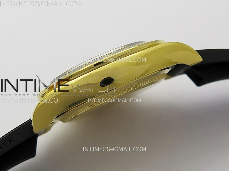 daytona-126518-yg-vsf-11-best-edition-yg-dial-on-oysterflex-strap-dd4131 (4).jpg