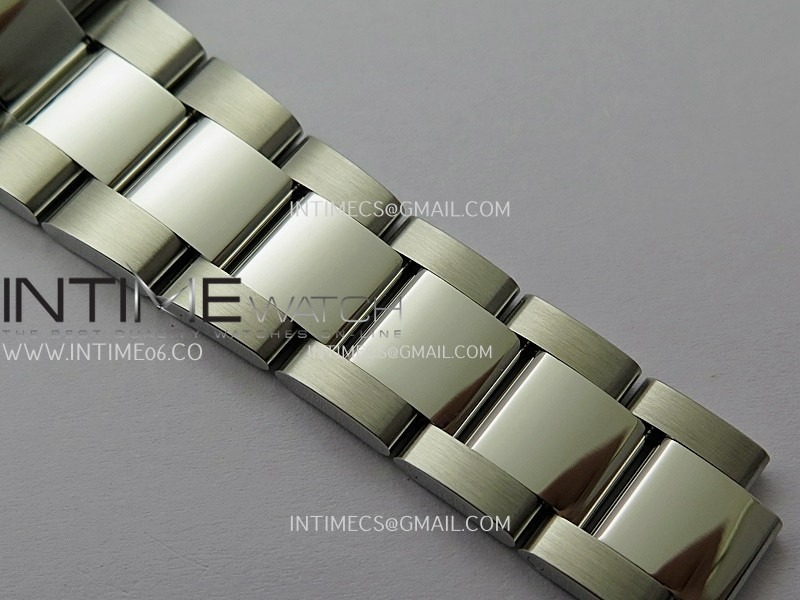 gmt-master-ii-126710-blnr-904l-ss-v3-vsf-1-1-best-edition-black-dial-on-oyster-bracelet-dd3285-chs (5).jpg