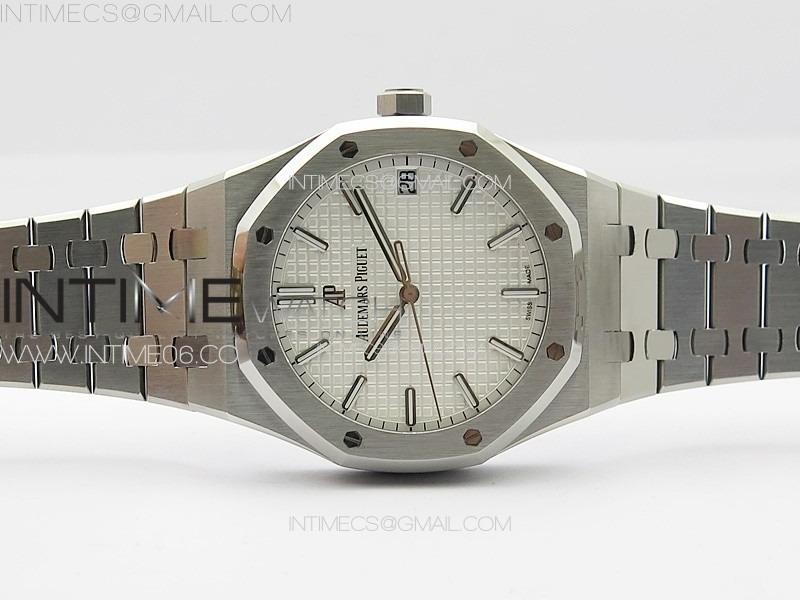 royal-oak-41mm-15500-ss-apsf-11-best-edition-silver-textured-dial-on-ss-bracelet-a4302-super-clone (2).jpg
