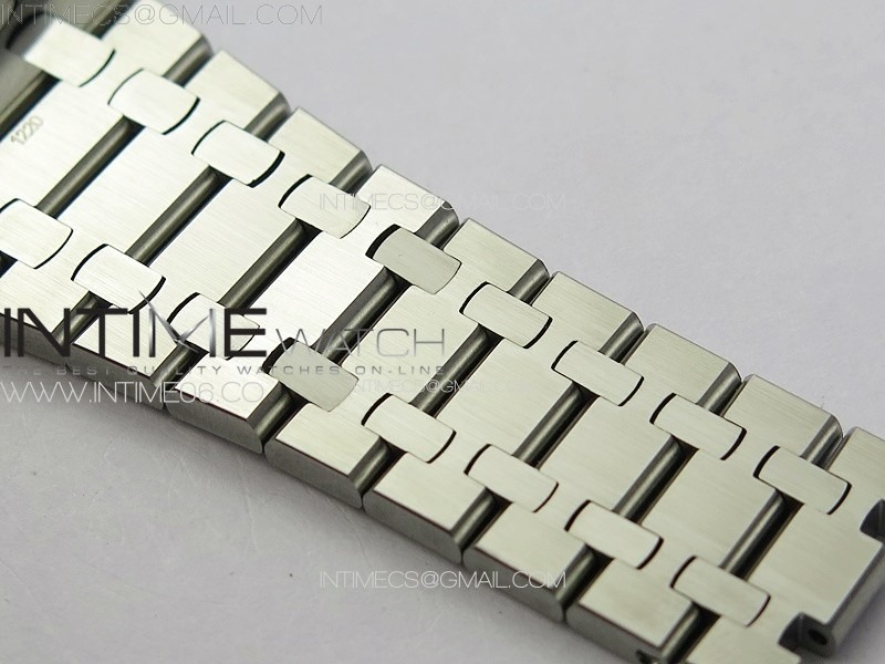 royal-oak-41mm-15400-ss-zf-1-1-best-edition-silver-textured-dial-on-ss-bracelet-sa3120-super-clone (6).jpg
