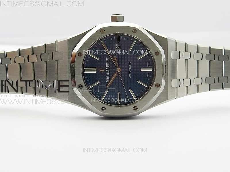 royal-oak-41mm-15400-ss-apsf-1-1-best-edition-blue-textured-dial-on-ss-bracelet-a3120-super-clone (2).jpg