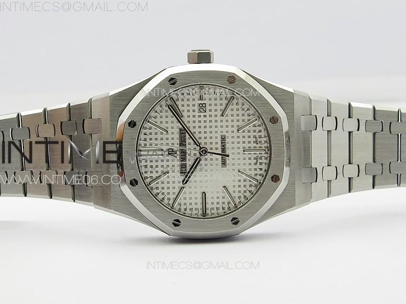 royal-oak-41mm-15400-ss-apsf-1-1-best-edition-silver-textured-dial-on-ss-bracelet-a3120-super-clone (2).jpg