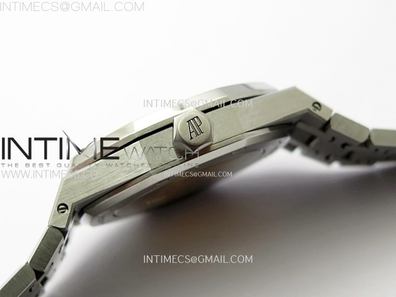 royal-oak-37mm-15450-ss-zf-1-1-best-edition-white-textured-dial-on-ss-bracelet-sa3120-super-clone (3).jpg