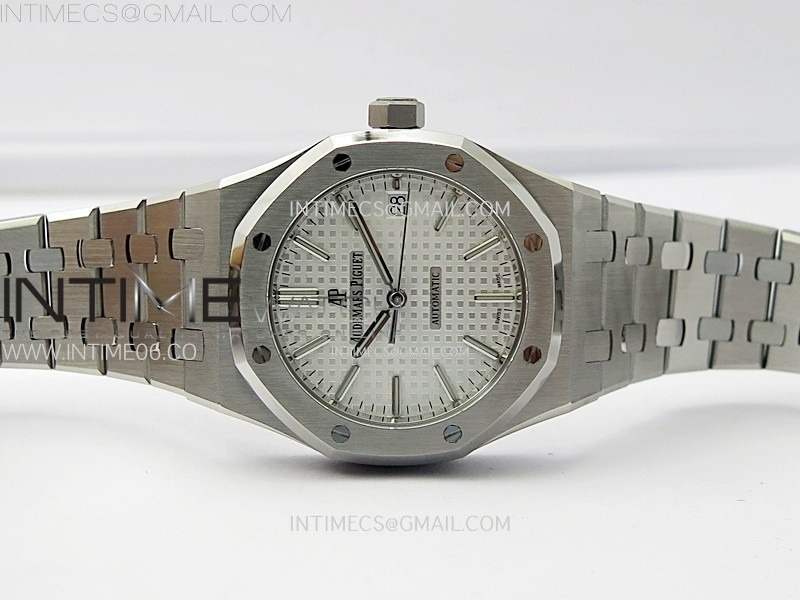 royal-oak-37mm-15450-ss-apsf-1-1-best-edition-silver-textured-dial-on-ss-bracelet-sa3120-super-clone (2).jpg