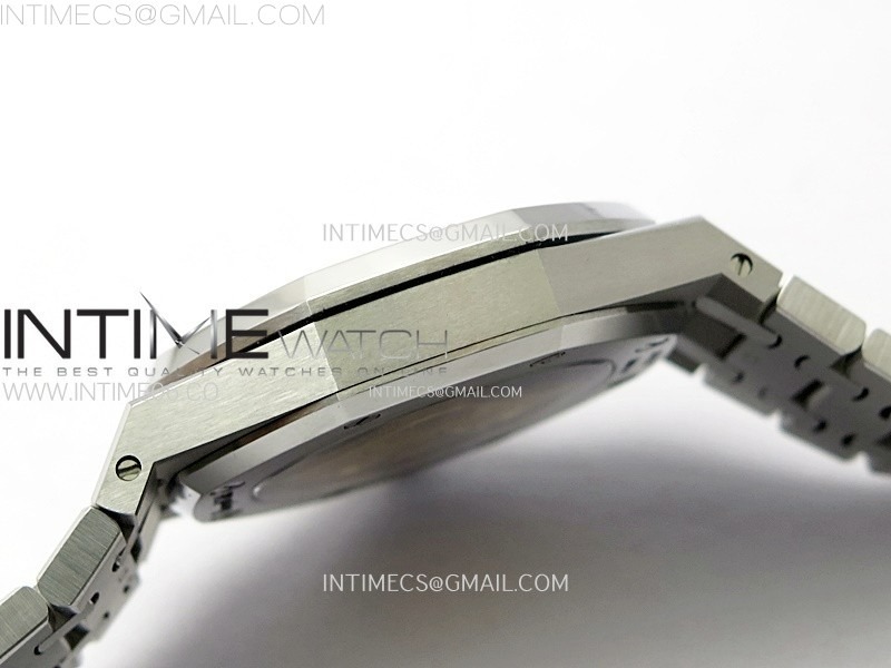 royal-oak-37mm-15450-ss-apsf-1-1-best-edition-silver-textured-dial-on-ss-bracelet-sa3120-super-clone (4).jpg
