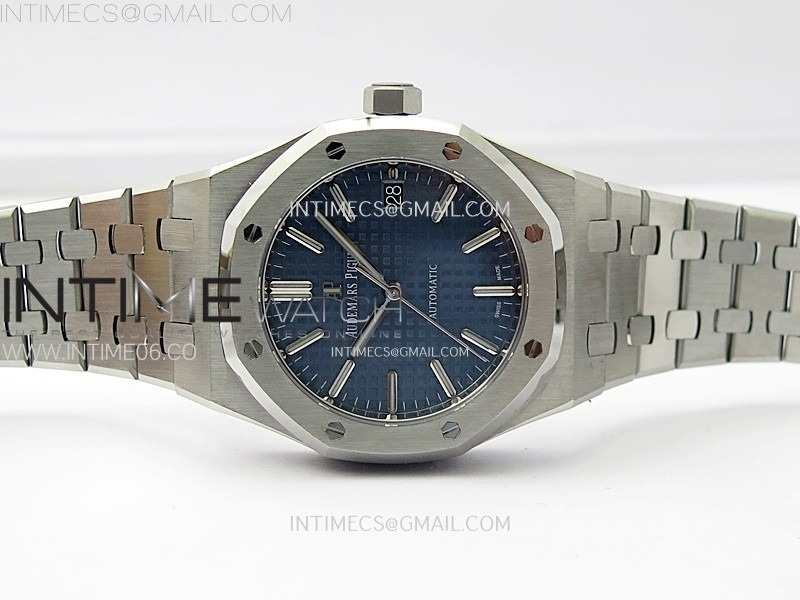royal-oak-37mm-15450-ss-apsf-1-1-best-edition-blue-textured-dial-on-ss-bracelet-sa3120-super-clone (2).jpg