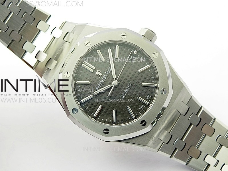 royal-oak-37mm-15450-ss-apsf-11-best-edition-black-textured-dial-on-ss-bracelet-sa3120-super-clone (1).jpg