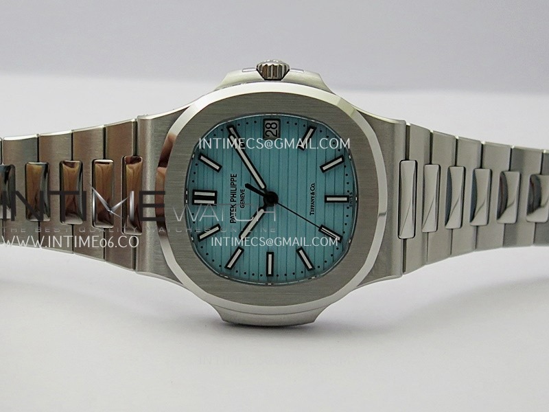 nautilus-57111a-ss-ddf-11-best-edition-tiffany-blue-textured-dial-on-ss-bracelet-super-clone-324 (2).jpg