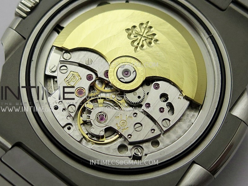 nautilus-57111a-ss-ddf-11-best-edition-green-textured-dial-on-ss-bracelet-super-clone-330 (10).jpg