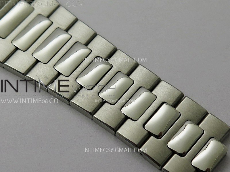 nautilus-5712-1a-001-ss-ppf-1-1-latest-and-best-edition-blue-dial-on-ss-bracelet-ppf240-v3free-tool (5).jpg