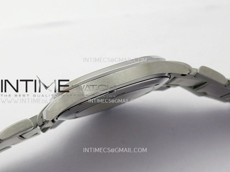 aquanaut-5167-ss-3kf-best-edition-gray-dial-on-ss-bracelet-a324-super-clone-v2 (4).jpg