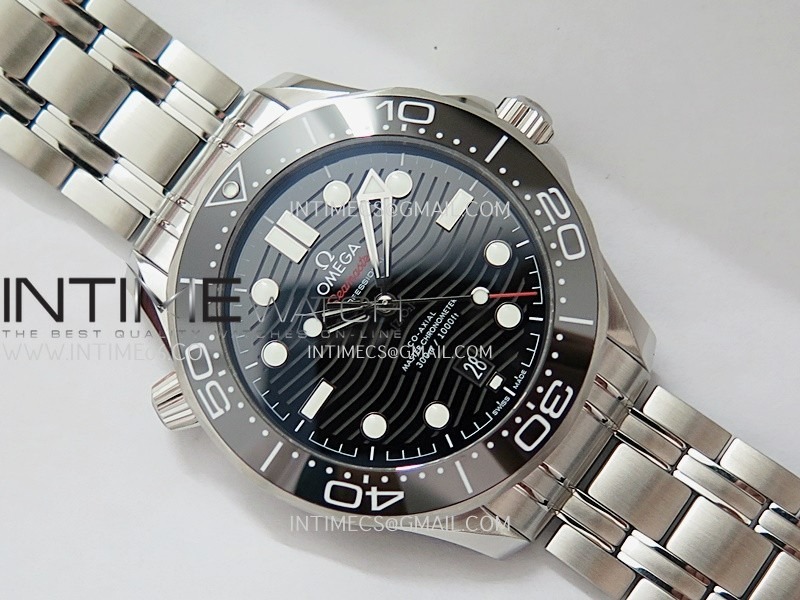 seamaster-diver-300m-black-ceramic-bezel-v4-vsf-11-best-edition-black-dial-on-ss-bracelet-super-clone-asian-8800 (1).jpg