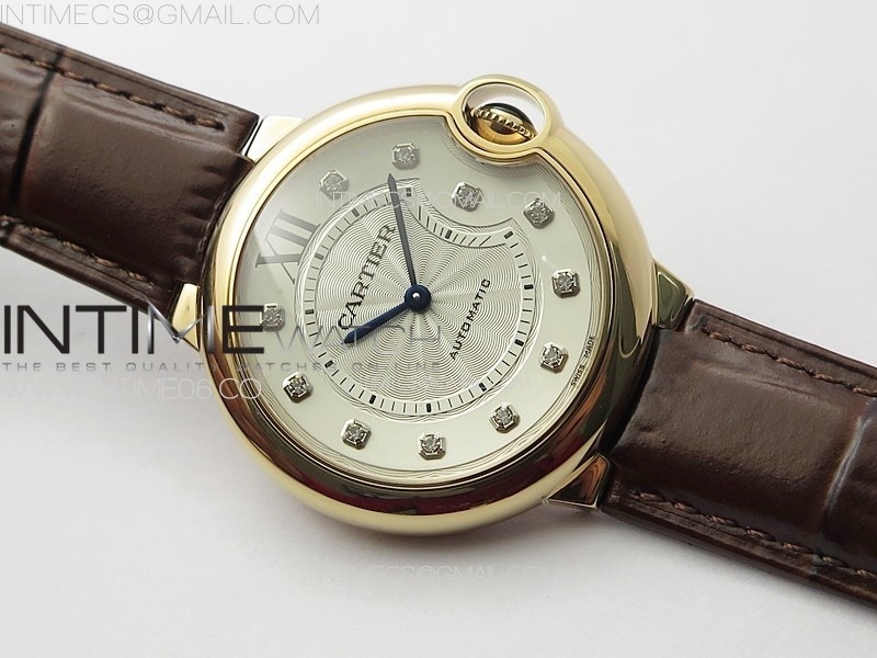 ballon-bleu-36mm-rg-3kf-11-best-edition-white-textured-dia-markers-dial-on-brown-leather-strap-a076 (1).jpg
