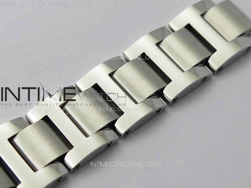 ballon-bleu-33mm-diamonds-bezel-ss-3kf-11-best-edition-ice-blue-dial-on-ss-bracelet-a076 (5).jpg