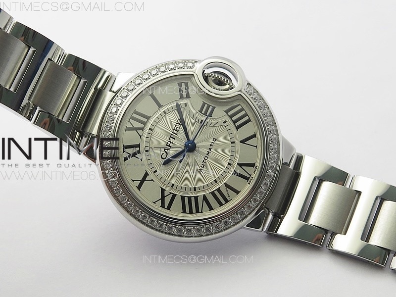 ballon-bleu-33mm-diamonds-bezel-ss-3kf-11-best-edition-white-textured-dial-on-ss-bracelet-a076 (1).jpg