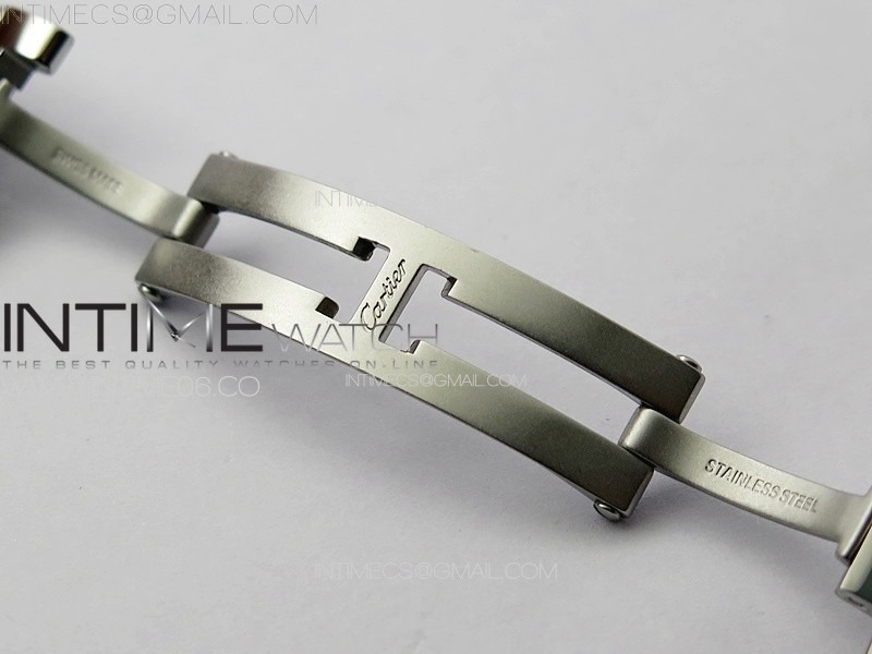 ballon-bleu-33mm-ssrg-3kf-11-best-edition-white-mop-dial-on-ss-bracelet-a076 (8).jpg