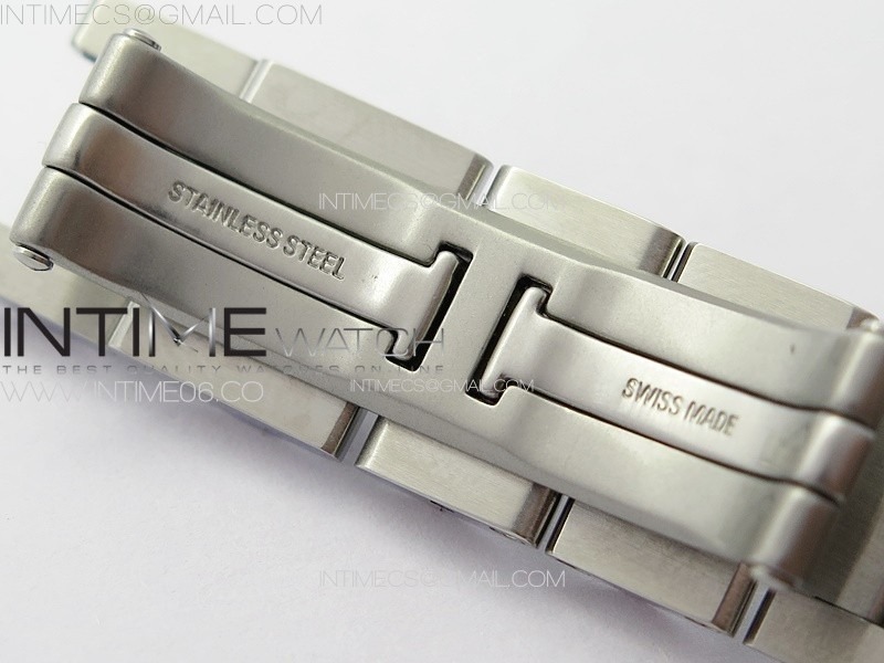 ballon-bleu-33mm-ssyg-3kf-11-best-edition-white-textured-dia-markers-dial-on-ss-bracelet-a076 (7).jpg