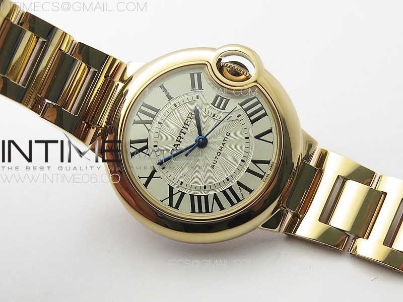 ballon-bleu-33mm-rg-3kf-11-best-edition-white-textured-dial-on-ss-bracelet-a076 (1).jpg