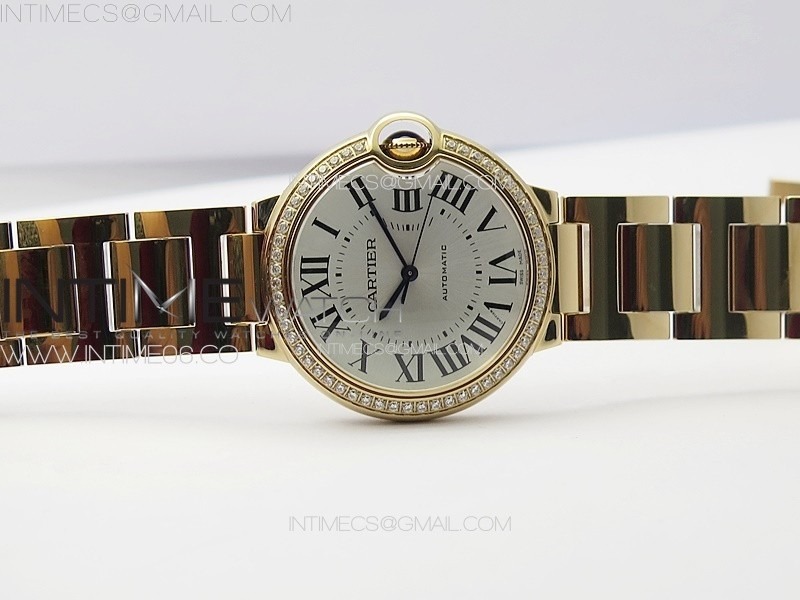 ballon-bleu-36mm-diamonds-bezel-rg-3kf-11-best-edition-white-textured-dial-on-ss-bracelet-a076 (2).jpg