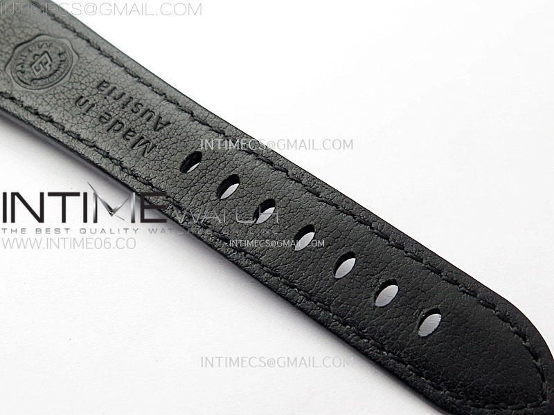 pam1249-x-ss-vsf-1-1-best-edition-white-sun-dial-on-black-leather-strap-asian-p900 (8).jpg