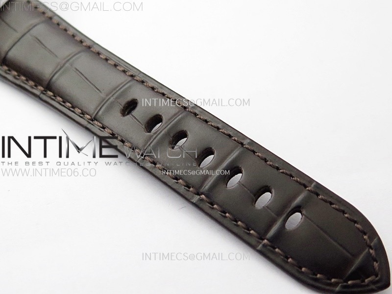 pam1329-y-ss-vsf-1-1-best-edition-green-sun-dial-on-black-leather-strap-asian-p900 (7).jpg