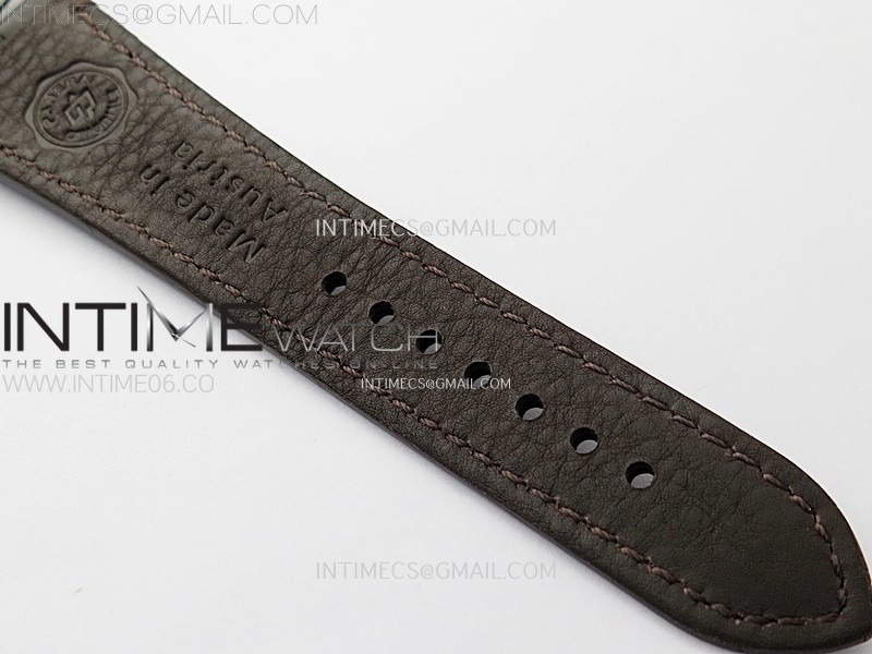 radiomir-pam1386-z-40mm-ss-vsf-11-best-edition-green-dial-on-black-leather-strap-asian-p900 (7).jpg