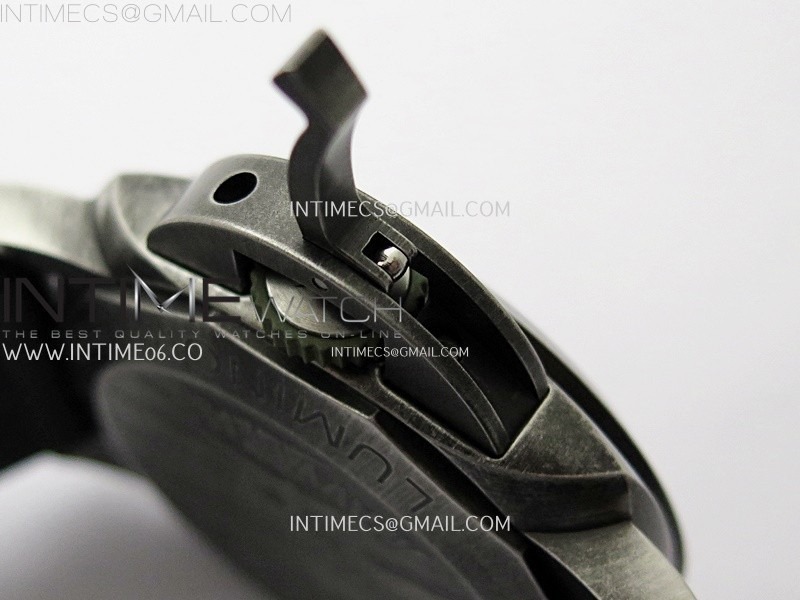 pam1412-z-satin-polished-steel-vsf-11-best-edition-green-shaed-dial-on-black-rubber-strap-asian-p9010-super-clone (4).jpg