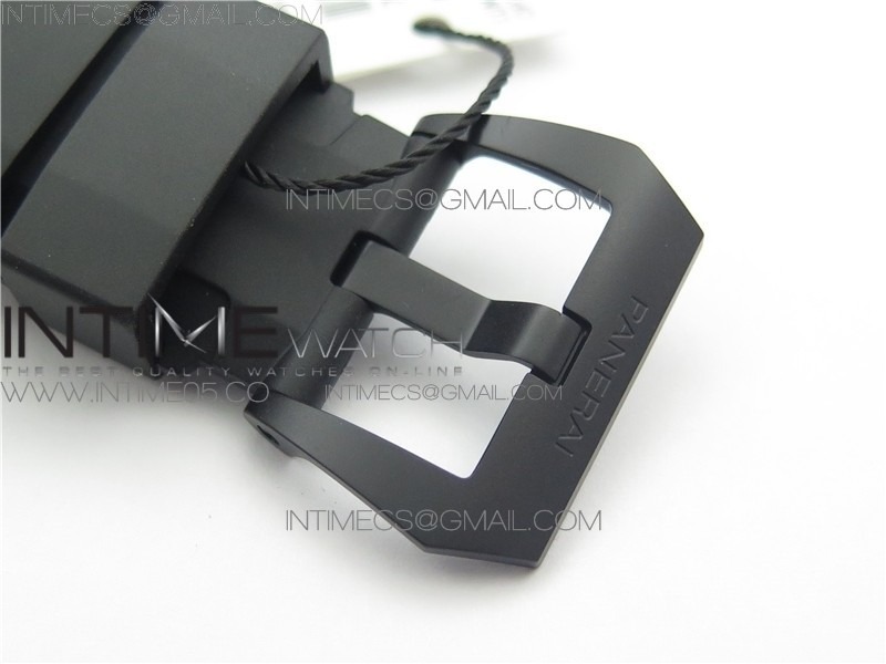 pam960-carbotech-42mm-vsf-best-edition-black-dial-blue-markers-on-rubber-strap-p9010-clone (4).jpg