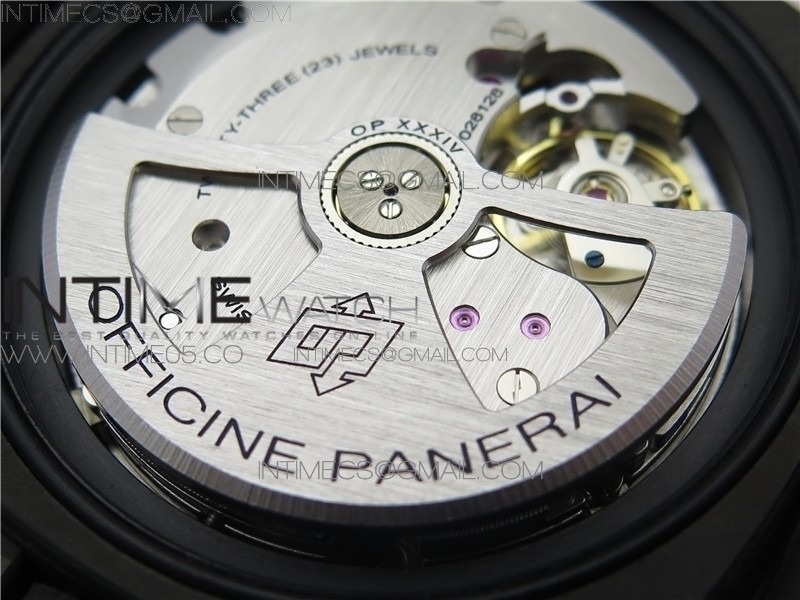 pam960-carbotech-42mm-vsf-best-edition-black-dial-blue-markers-on-rubber-strap-p9010-clone (8).jpg