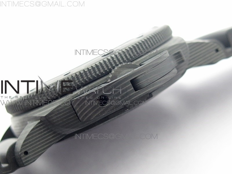 pam979-carbotech-vsf-best-edition-carbon-dial-on-rubber-strap-p9010-clone-free-leather-strap (3).jpg
