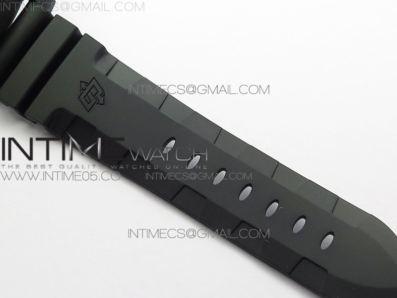 pam979-carbotech-vsf-best-edition-carbon-dial-on-rubber-strap-p9010-clone-free-leather-strap (6).jpg