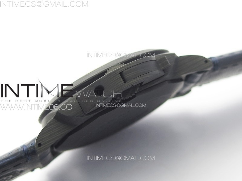 pam1664-carbotech-vsf-1-1-best-edition-on-blue-leather-strap-p9010-clone (3).jpg