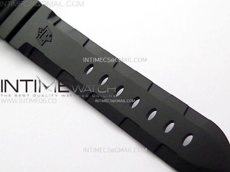 pam2231-carbotech-42mm-vsf-best-edition-black-dial-on-black-rubber-strap-p900-super-clone (7).jpg