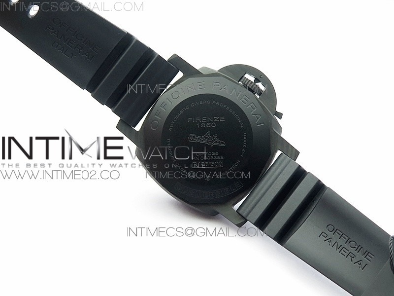 pam616-carbotech-v3-vsf-best-edition-on-blue-logo-black-rubber-strap-p9000 (6).jpg