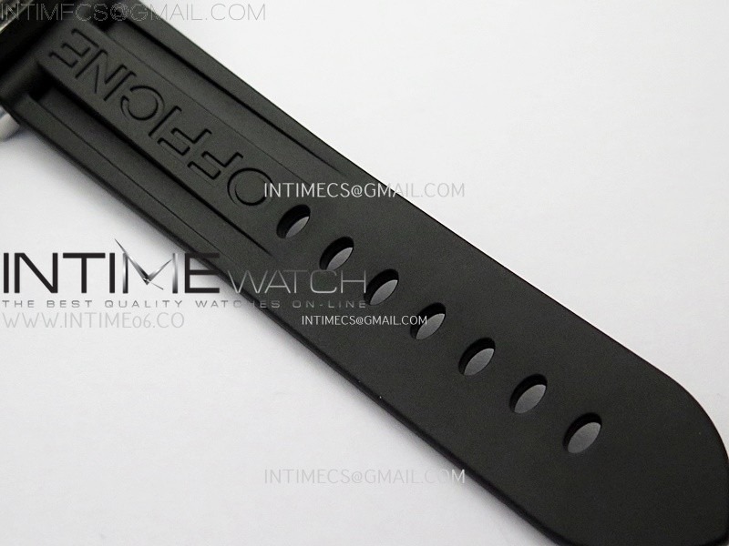 pam1024-submersible-44mm-vsf-best-edition-black-dial-on-black-rubber-strap-p900 (7).jpg