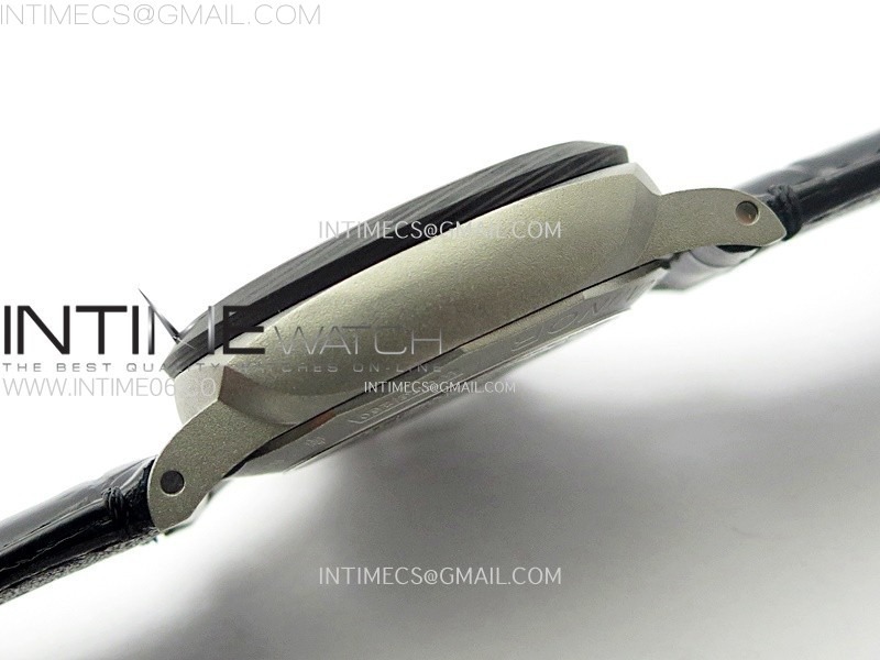 pam1096-w-luminor-gmt-42mm-titanium-vsf-1-1-best-edition-black-dial-on-black-leather-strap-p9011-super-clone (5).jpg